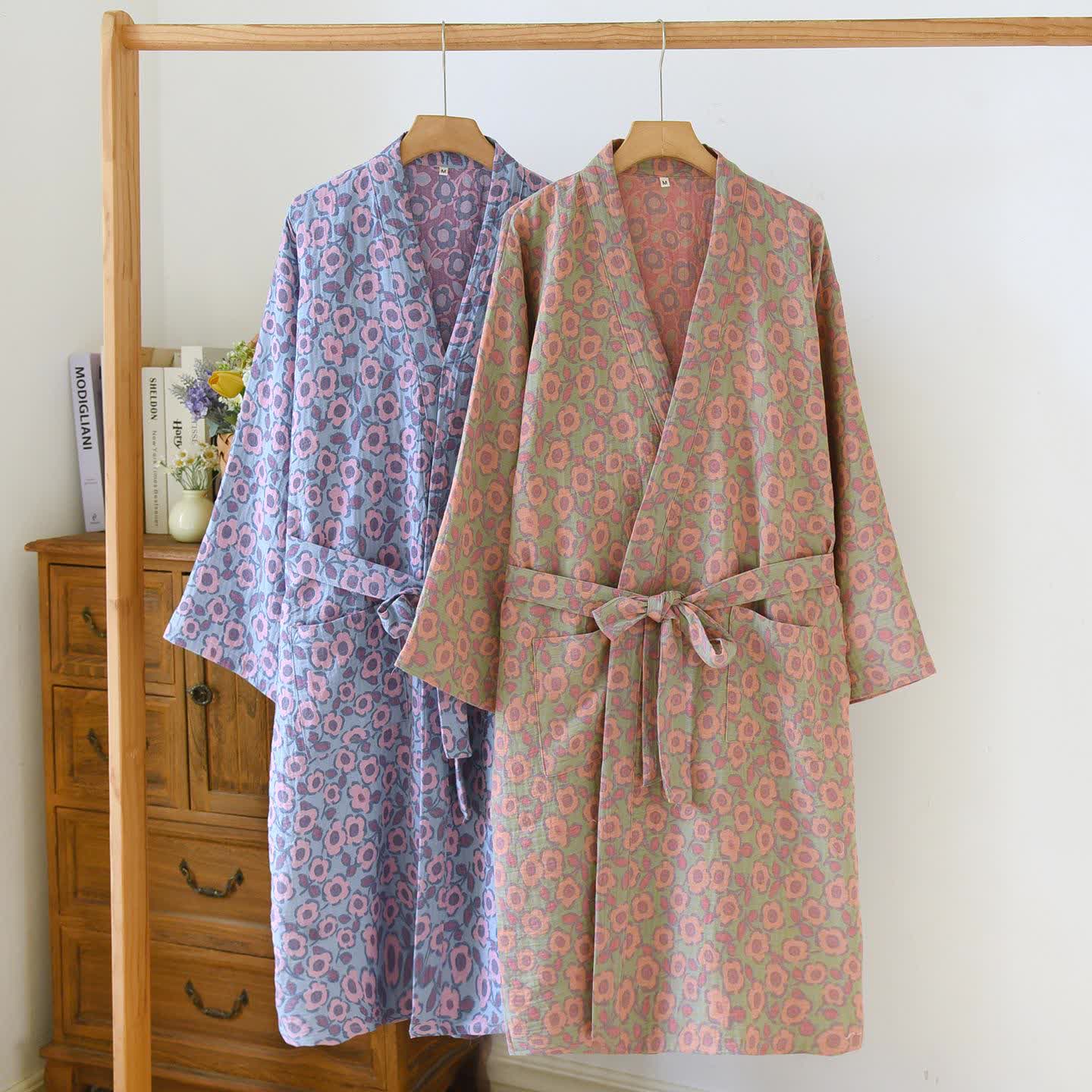 Japanischer Kimono-Bademantel aus Begonia-Baumwolle - image 2