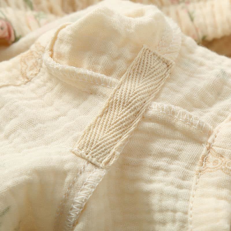 Camisole-Pyjama aus Baumwollgaze mit Blumenmuster und Streifen - image 10