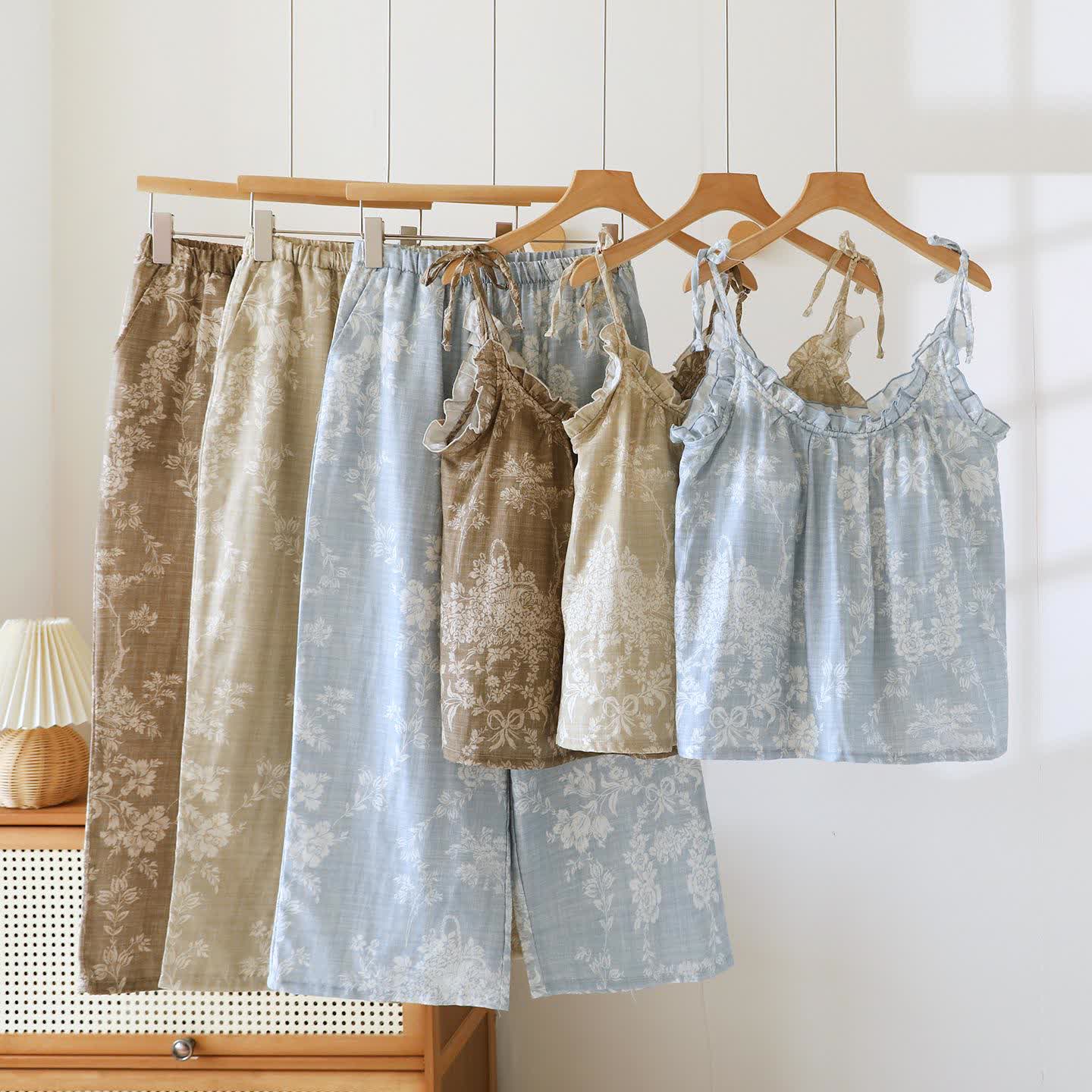 Gepolsterter Camisole-Pyjama aus Baumwolle mit Rosenschleife - image 2