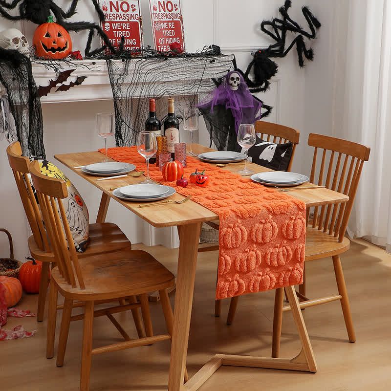Gesteppter 3D-Tischläufer mit Halloween-Kürbis - image 2