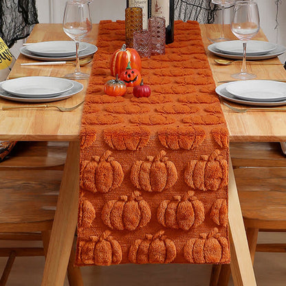 Gesteppter 3D-Tischläufer mit Halloween-Kürbis - image 8