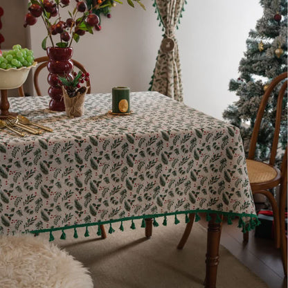 Tischdecke mit weihnachtlichem Kiefernnadel-Beeren-Print - 140cm x 260cm - image 1