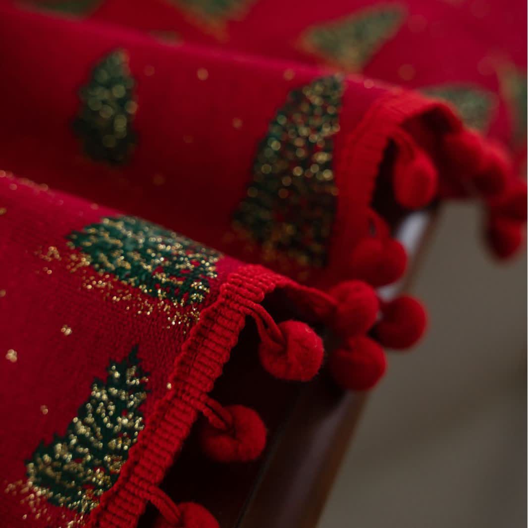 Tischdecke mit weihnachtlichem Tannenbaum-Print - image 5