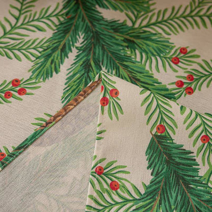 Tischdecke mit weihnachtlichem Tannenzapfen-Print - image 6