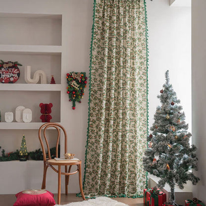 Vorhang mit weihnachtlichem Stechpalmenblatt-Print - image 2