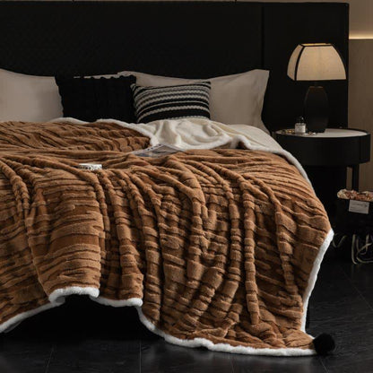 Strukturierte gestreifte Jacquard-Überwurfdecke - Braun - 200cm x 230cm - image 11