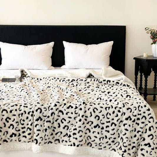 Sherpa-Überwurfdecke mit Leopardenmuster und Jacquardmuster - Weiß - 200cm x 230cm - image 1