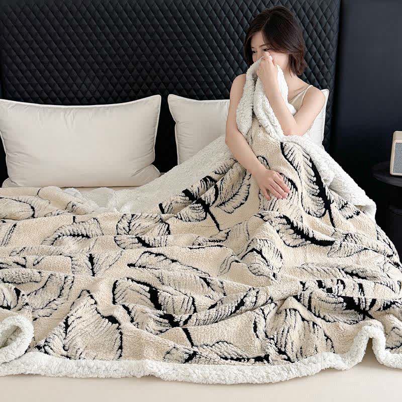 Jacquard-Plüschdecke mit großen Blättern - image 5