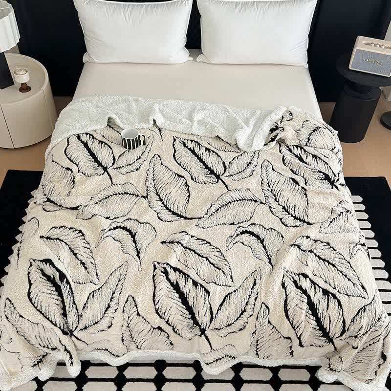 Jacquard-Plüschdecke mit großen Blättern - image 3