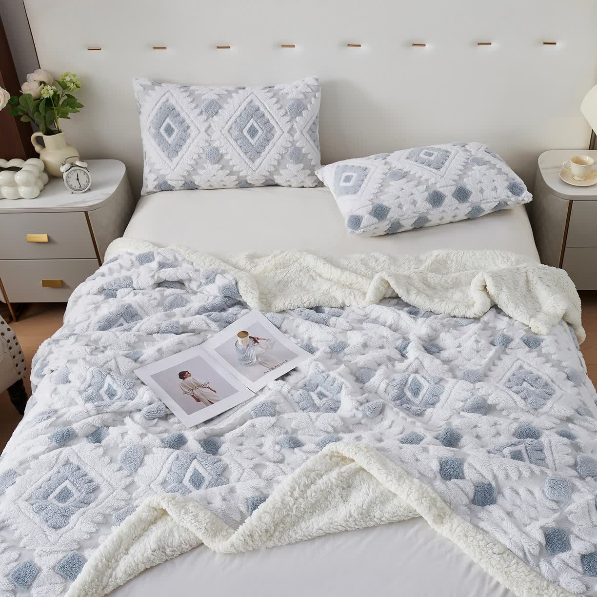 Jacquard-Sherpa-Überwurfdecke im Bohème-Stil - Hellblau - 200cm x 230cm - image 14