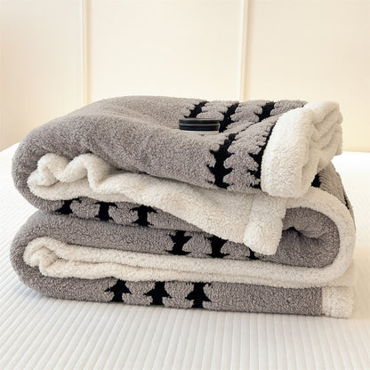 Jacquard-Überwurfdecke mit geometrischem Muster - image 8