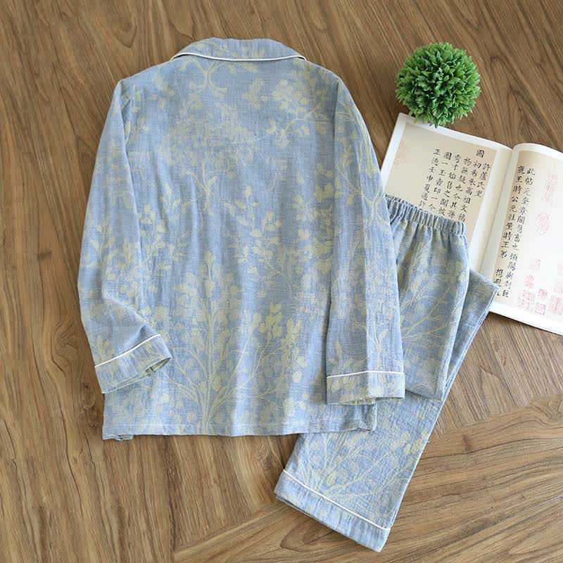 Elegantes Loungewear-Set aus Bio-Baumwolle mit Blumenmuster - image 4