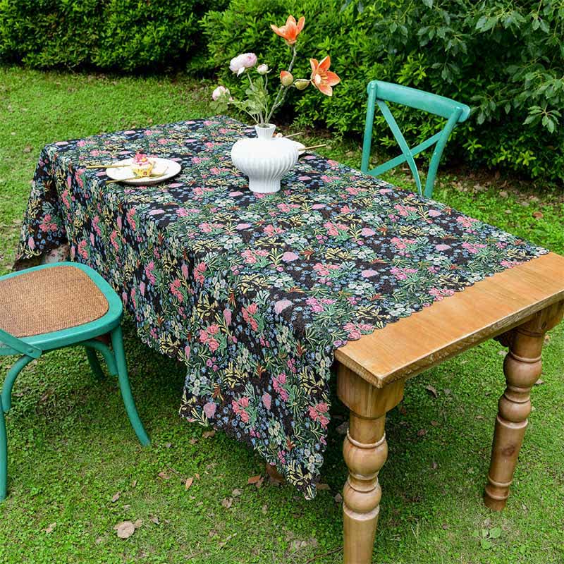Tischdecke mit gewelltem Rand und Blumenzweig im Retro-Stil - image 3