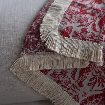 Rote Sofadecke mit Schmetterlings- und Blumenmuster - image 6