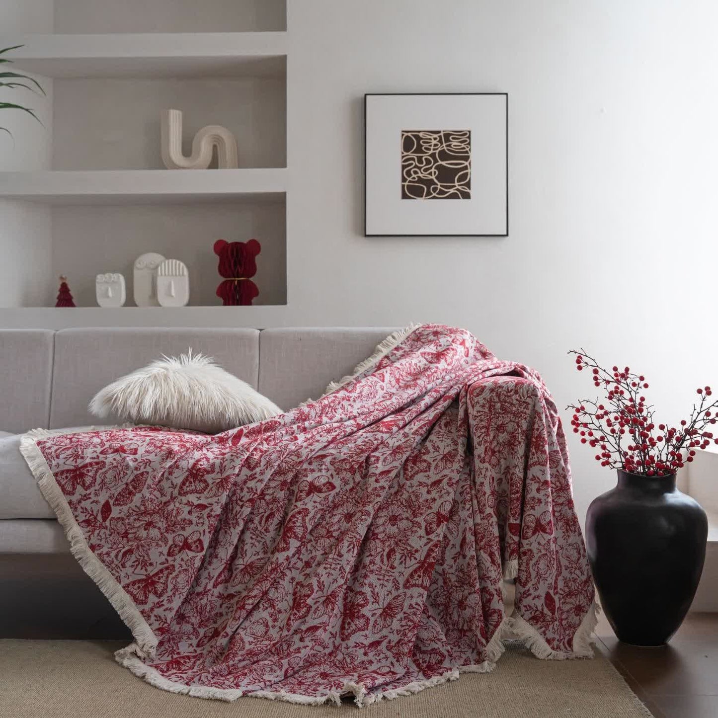 Rote Sofadecke mit Schmetterlings- und Blumenmuster - image 2