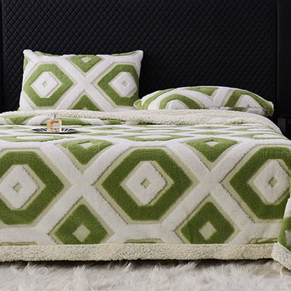 Jacquard-Sherpadecke mit geometrischem Muster - image 6