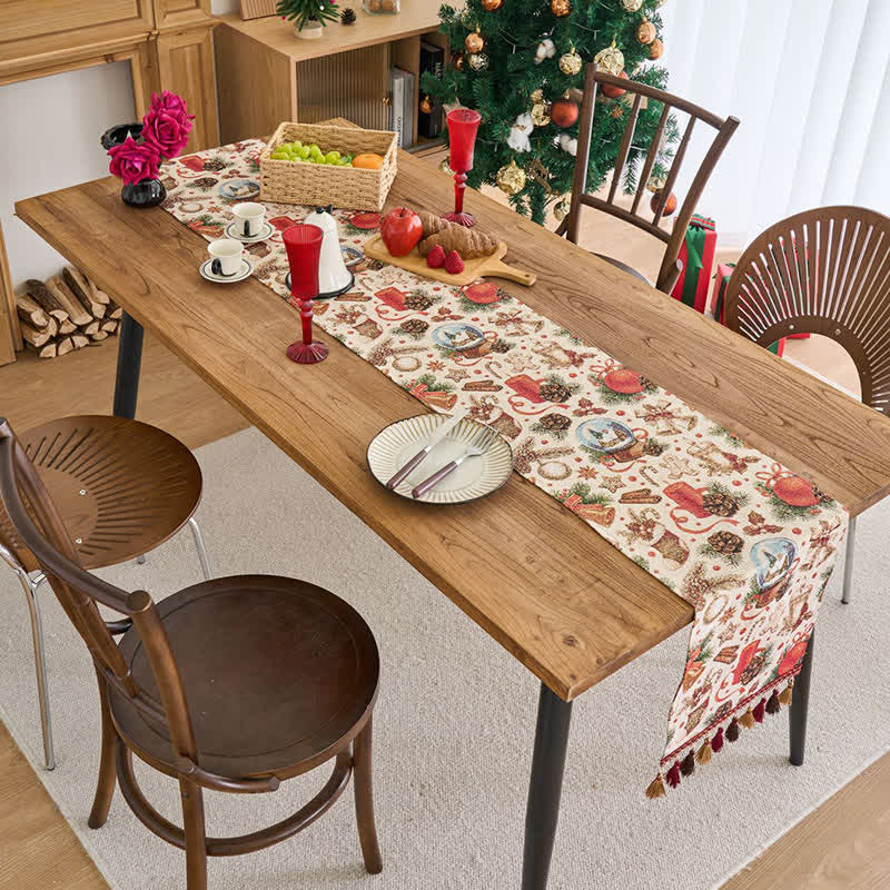Jacquard-Tischläufer mit weihnachtlichem Kristallkugel-Motiv - image 2