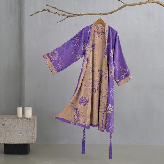 Zweifarbiger Kimono-Bademantel aus Baumwollgaze mit Pfingstrosenmotiv - Lila - XL - image 0