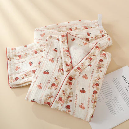 Kimono-Pyjama aus Baumwollgaze mit Kirsch- und Pilzmotiv - image 1
