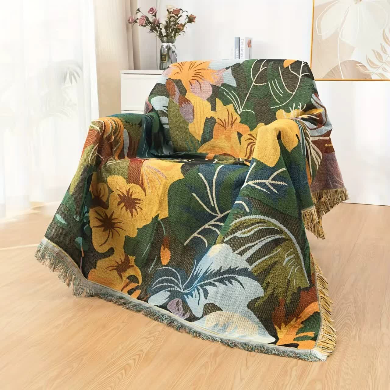 Sofadecke mit Dschungelblumenmuster - image 1