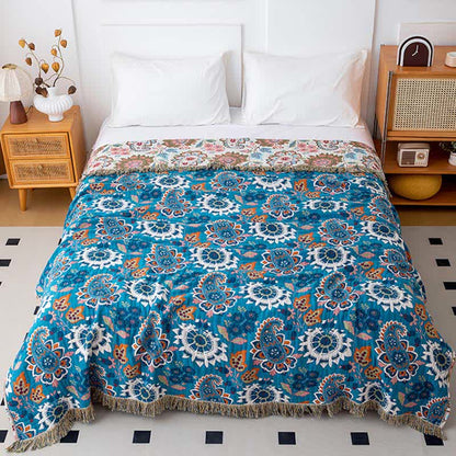 Steppdecke aus Baumwollgaze mit ethnischem Paisley-Blumenmuster - image 1