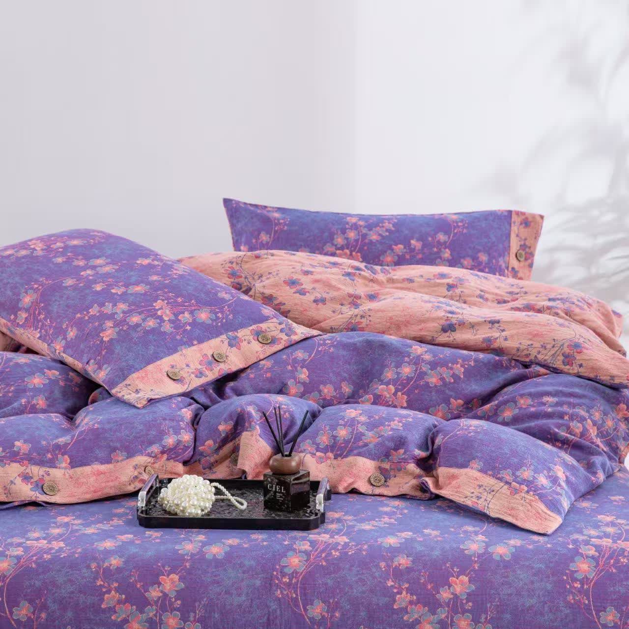 Wendebettwäscheset aus Baumwollgaze mit Blumenmuster (4-teilig) - image 3