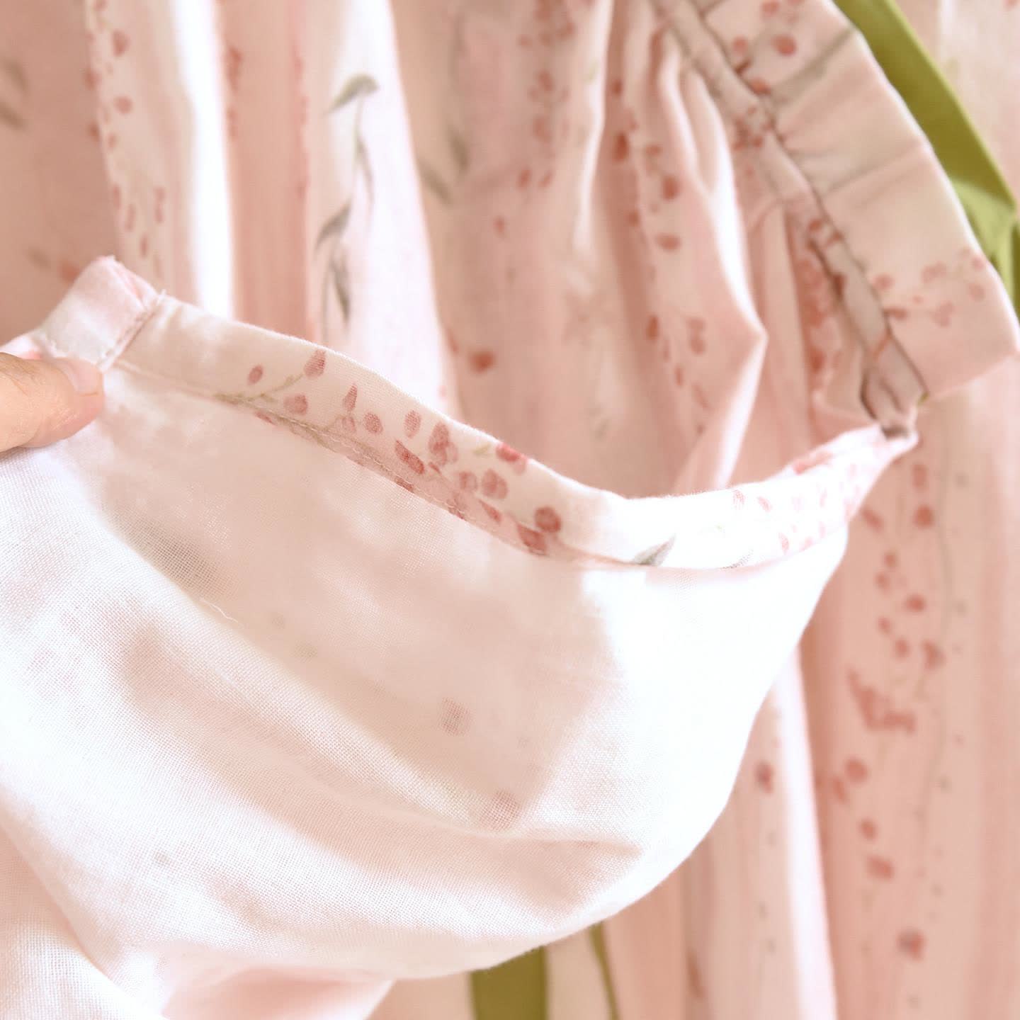 Rosa gestreiftes Kimono-Loungewear-Set mit Blumenmuster - image 8