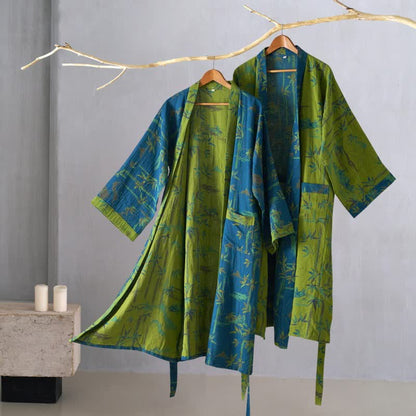 Zweifarbiger Kimono-Bademantel aus Bambus-Baumwoll-Gaze - image 1