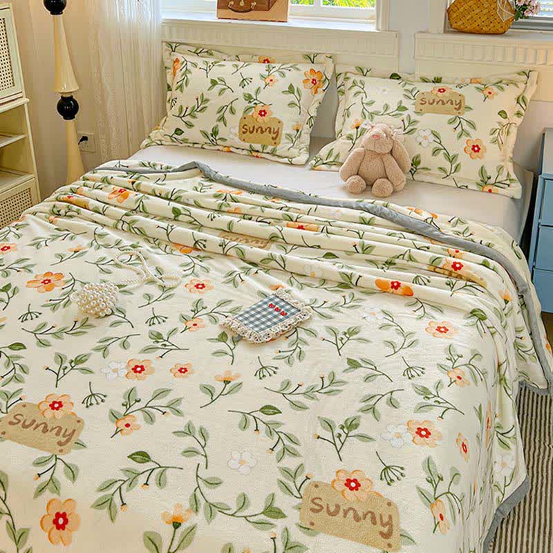 Warme Überwurfdecke mit gelben Blumenblättern - image 4