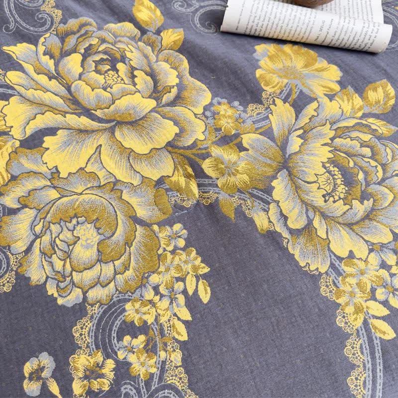 Luxuriöse Jacquard-Steppdecke aus Baumwollgaze mit Pfingstrosenmotiv - image 4