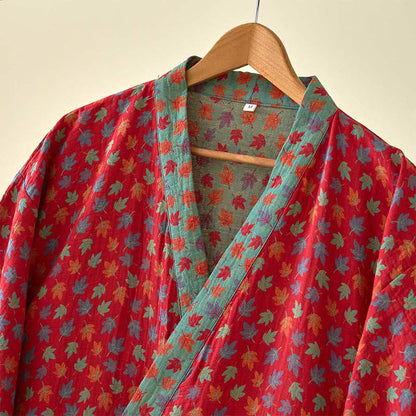Kimono-Bademantel aus Bio-Baumwolle mit Ahornblatt-Print - image 6