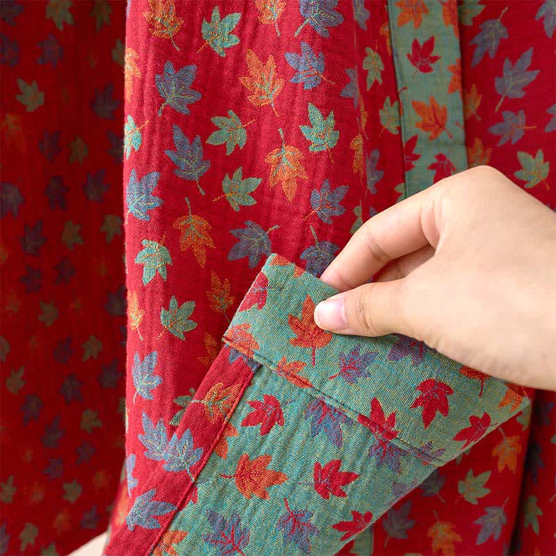 Kimono-Bademantel aus Bio-Baumwolle mit Ahornblatt-Print - image 12