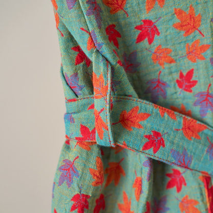 Kimono-Bademantel aus Bio-Baumwolle mit Ahornblatt-Print - image 20
