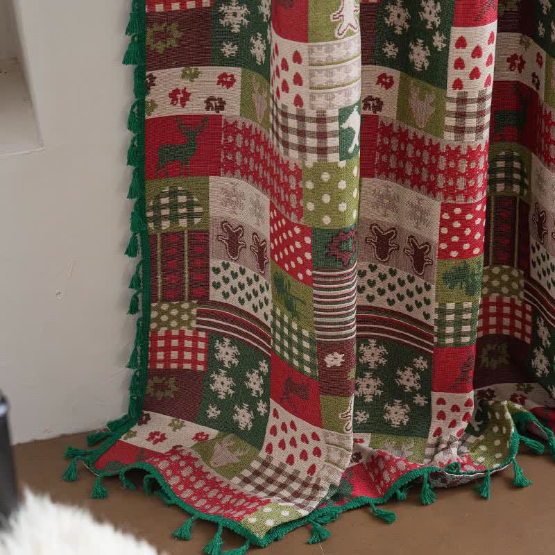 Patchwork-Vorhang mit Quasten und weihnachtlichem Print - image 5