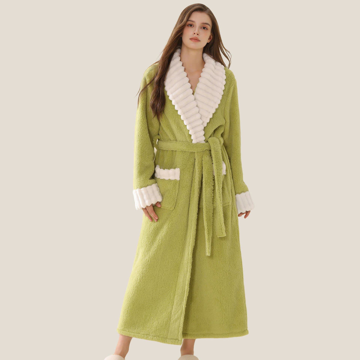 Langer Plüsch-Fleece-Bademantel mit Taschen - Grün - XL - image 2