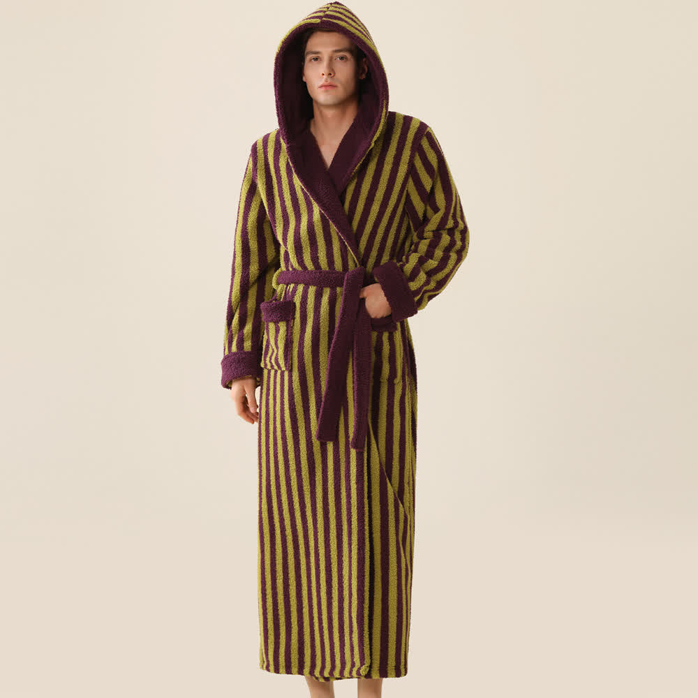 Warmer Unisex-Bademantel aus gestreiftem Fleece mit Kapuze - image 9