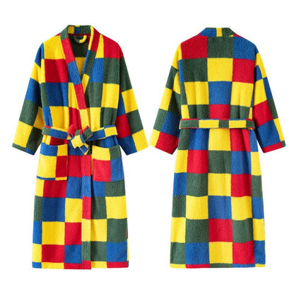 Bunt karierter, warmer, langer Plüschmantel - image 2