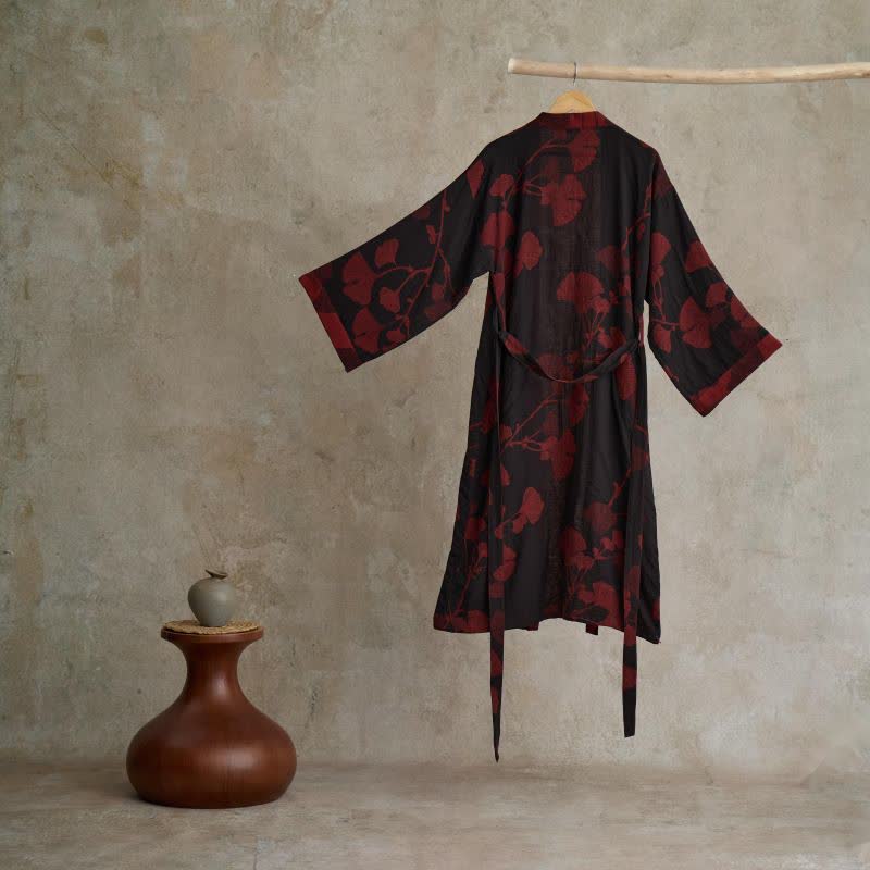 Großer Kimono-Bademantel aus Baumwolle mit Ginkgoblättern - image 14