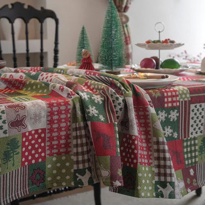 Patchwork-Tischdecke mit weihnachtlichem Druck - image 4