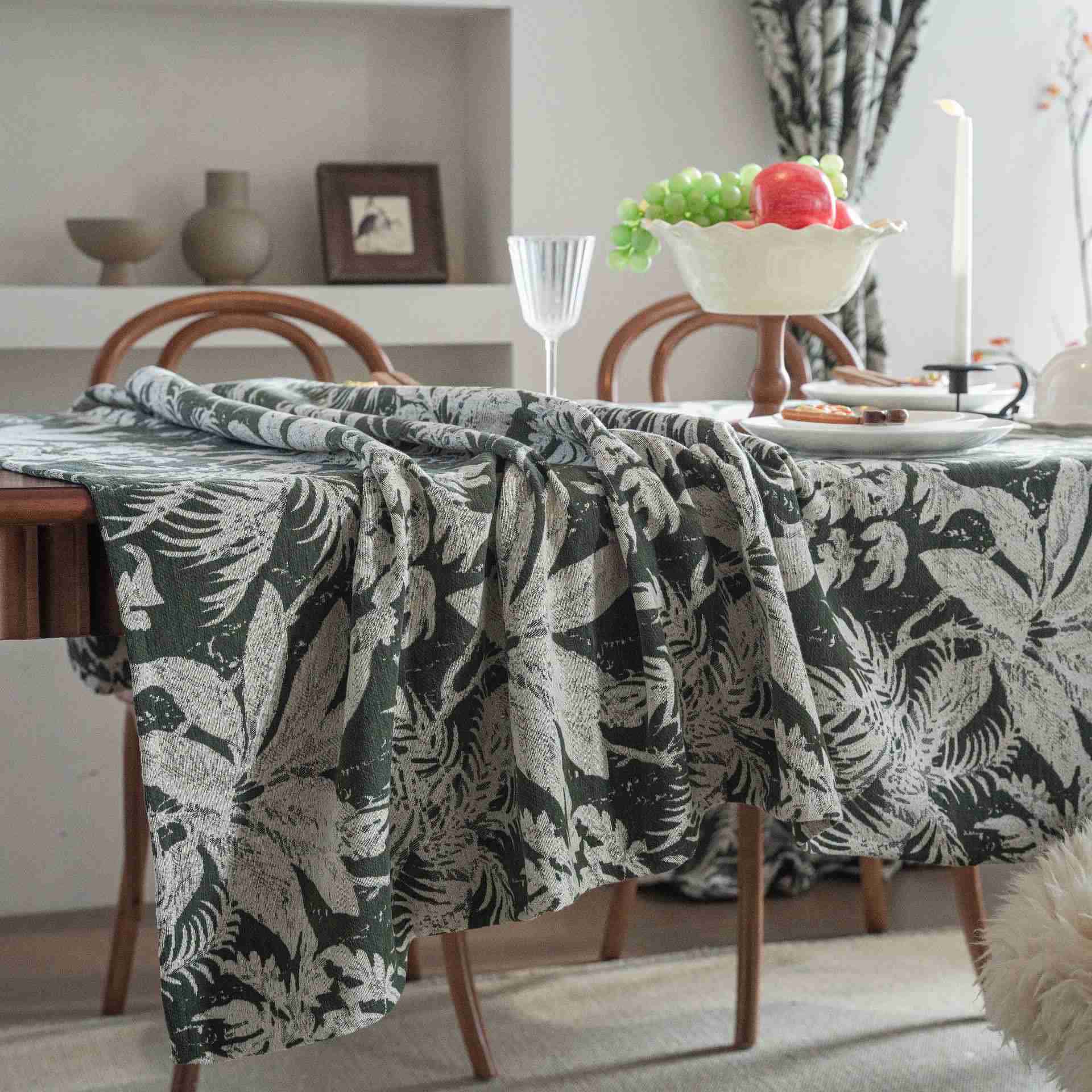 Jacquard-Tischdecke mit tropischem Inselblattmuster - image 7