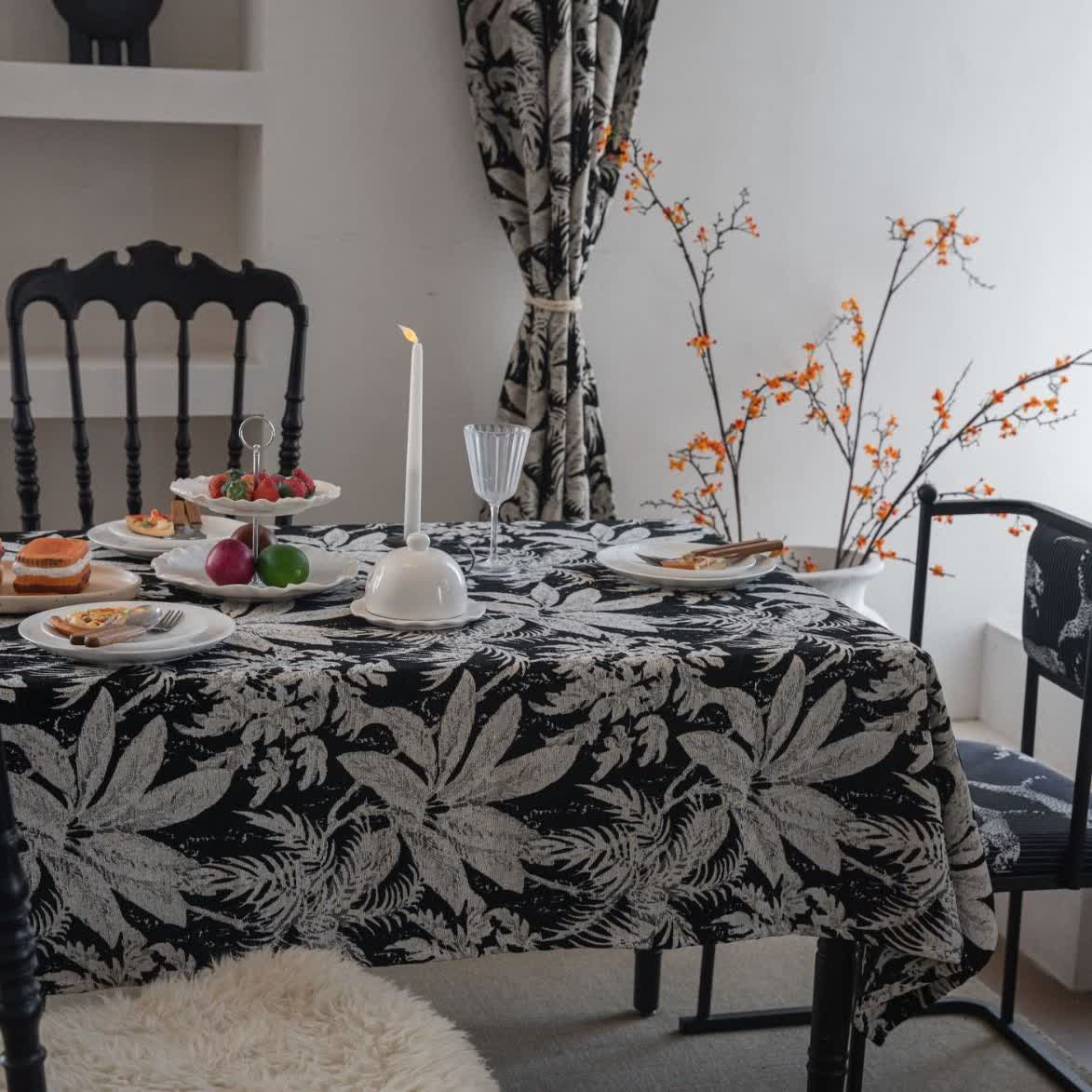 Jacquard-Tischdecke mit tropischem Inselblattmuster - Schwarz - 140cm x 260cm - image 0
