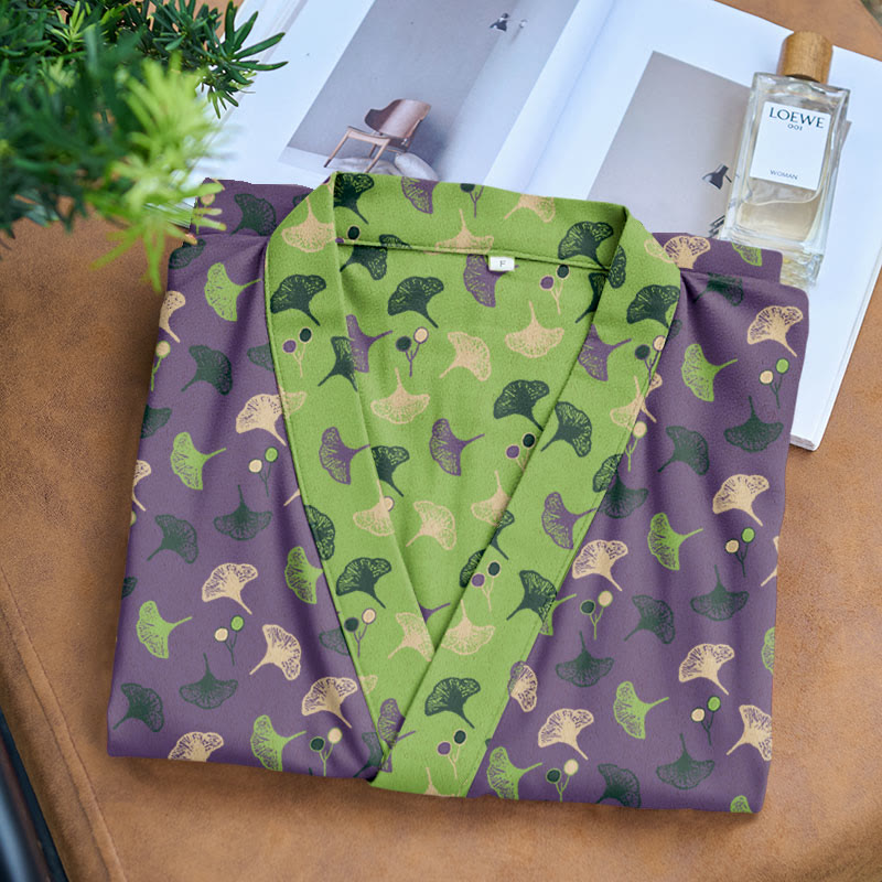 Zweifarbiger Kimono-Bademantel aus Ginkgo-Baumwollgaze - image 24