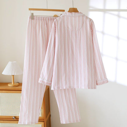 Passendes Loungewear-Set aus gestreifter Baumwollgaze - image 14