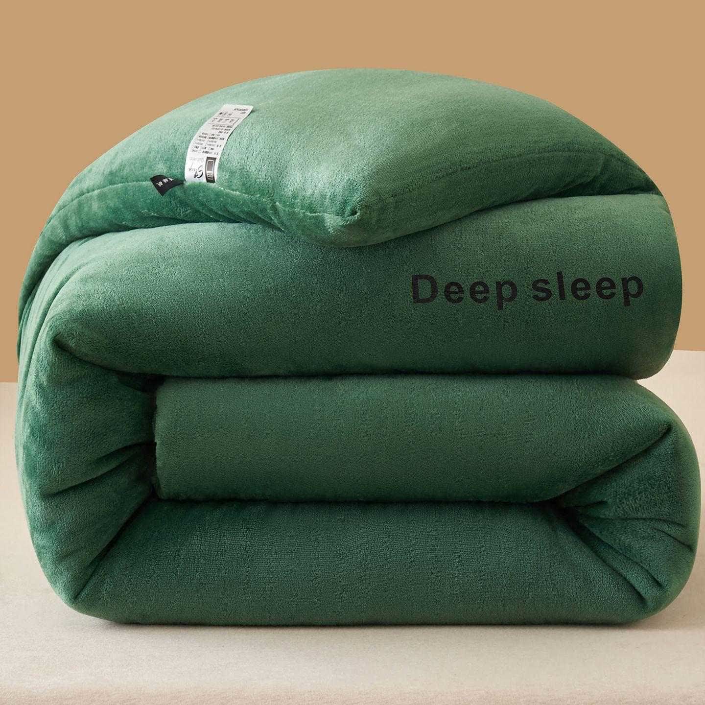 Flauschige, warme Plüschdecke mit Buchstabendruck - Dunkelgrün - 220cm x 240cm - image 18