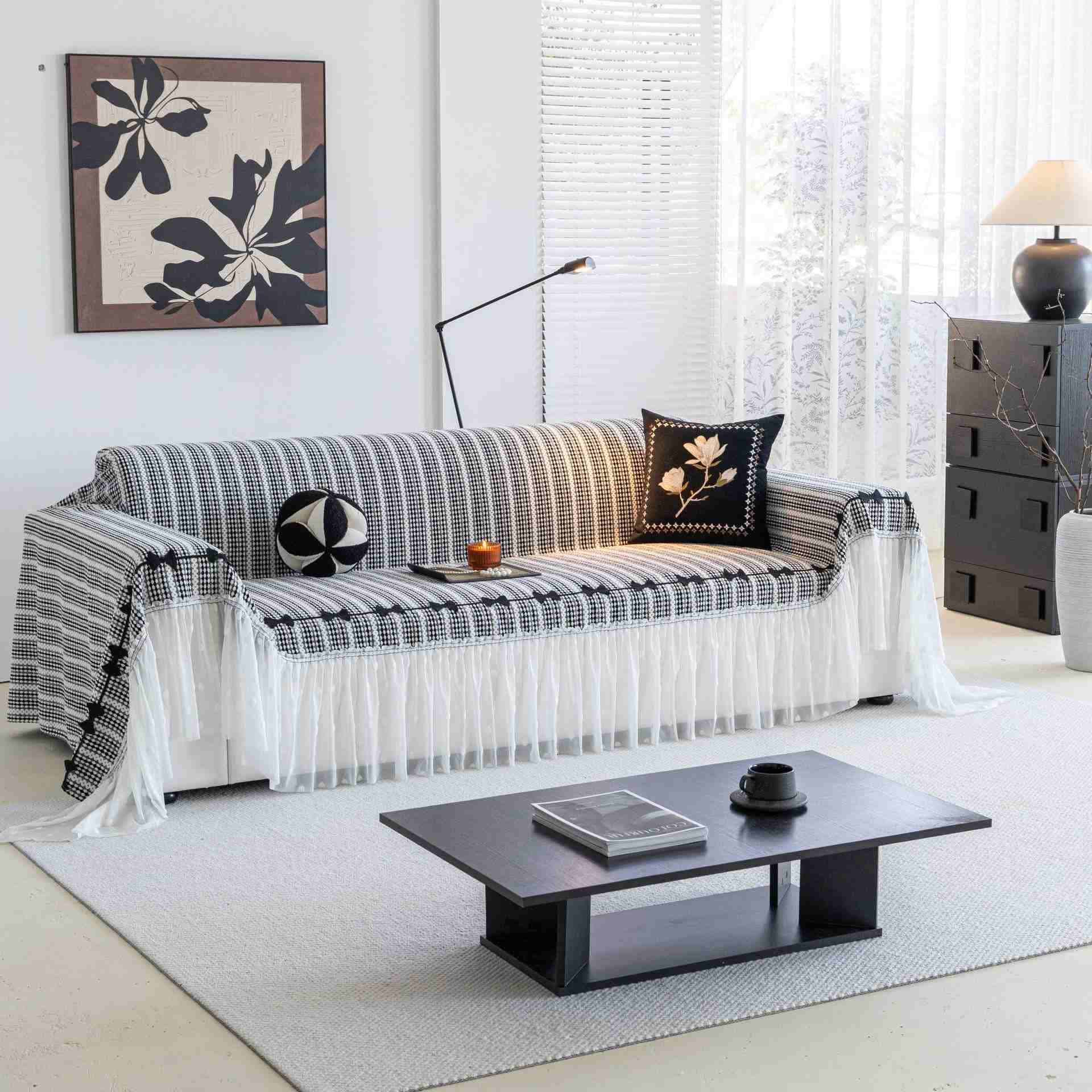 Sofaschoner aus Chenille mit Schleife und Rüschen - image 1