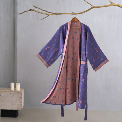 Kimono-Bademantel aus Baumwollgaze mit Schmetterlingsmuster - Lila - 2XL - image 0