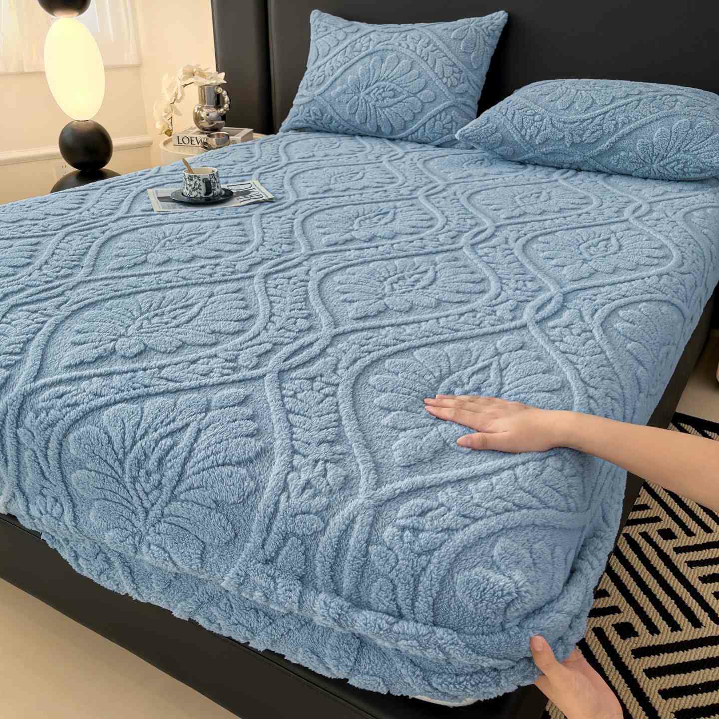 Warmes Spannbettlaken aus Fleece mit Wellenmuster und Blumenmuster - Blau - Laken mit 2 Kissenbezügen - 200cm x 230cm - image 6