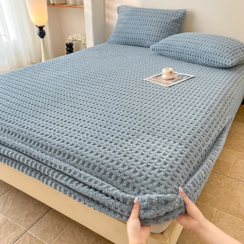Warmes Spannbettlaken aus Fleece mit Waffelstruktur - Dunstblau - Laken mit 2 Kissenbezügen - 200cm x 230cm - image 12