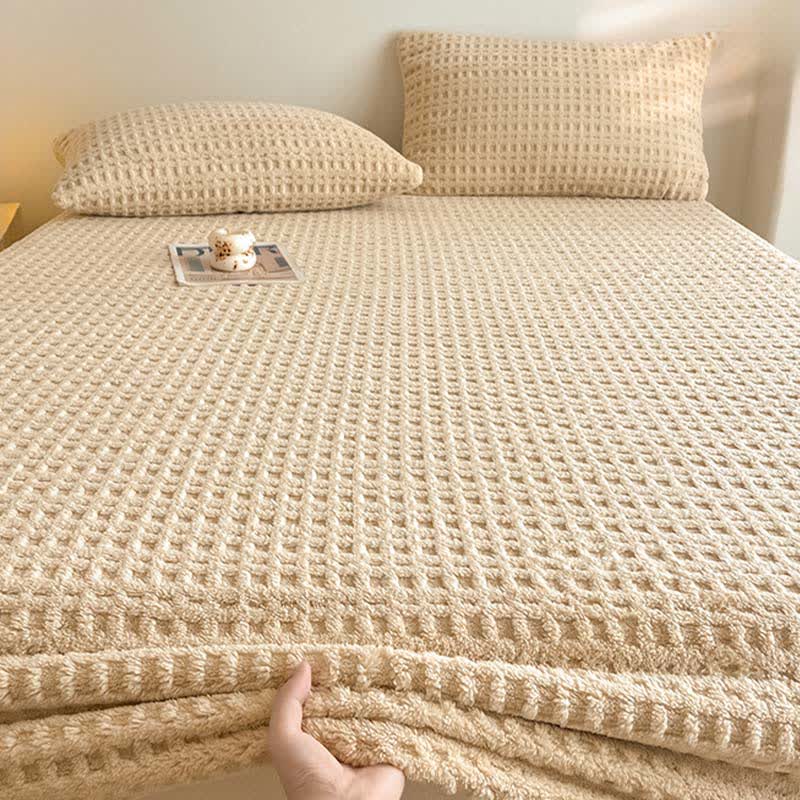 Warmes Spannbettlaken aus Fleece mit Waffelstruktur - image 5