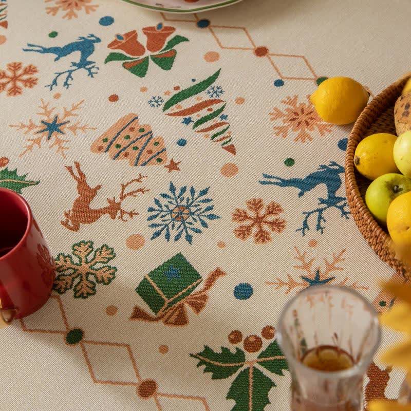 Weihnachtlich inspirierte Jacquard-Tischdecke in Beige - image 5